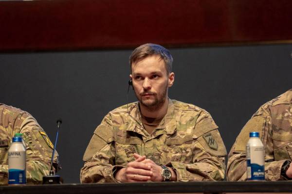 Начштабу пояснив, у чому полягає відмінність “Азову” від інших бригад:&hellip;