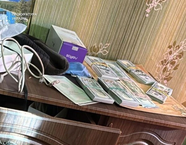 ПОРТАЛ новин 73 У Києві «агенти СБУ» видурили у двох пенсіонерок 3 млн грн: подробиці цинічної схеми