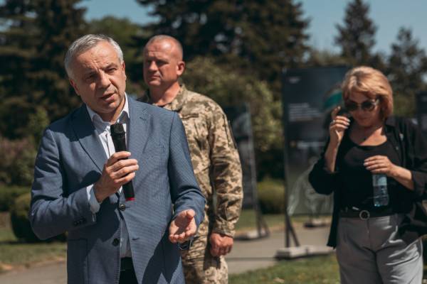 Портрети оборонців: у Києві презентували експозицію «Лики піхоти» 12