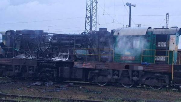 Російські сили знову цілеспрямовано атакували залізницю на Харківщині, спричинивши пошкодження.