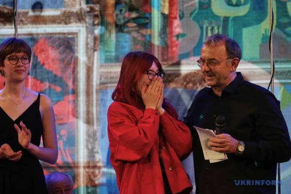 Харків відзначив лауреатів Премії «Генерація Ніка» 13 Харків відзначив лауреатів Премії «Генерація Ніка» 13