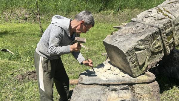 У Буші на Вінниччині почали відновлювати стародавнє слов'янське капище 10
