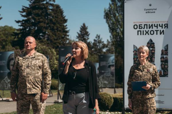 Портрети оборонців: у Києві презентували експозицію «Лики піхоти» 13