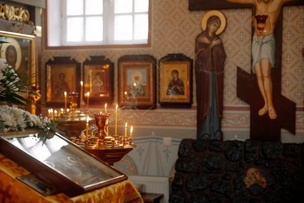 12 червня віряни святкують День пам’яті святих преподобних Онуфрія Великого і Петра Атонського / © pexels.com