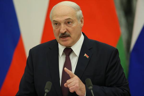 Це пряме попередження: колишній начальник оцінив, чи Україна спроможна завдати удару по об'єктах на території Білорусі. 7 Це пряме попередження: колишній начальник оцінив, чи Україна спроможна завдати удару по об'єктах на території Білорусі. 7
