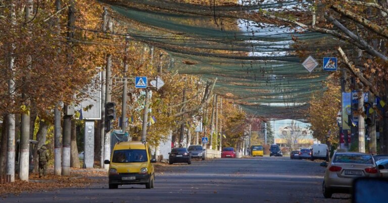Зранку ворожий дрон атакував маршрутний автобус з пасажирами: є жертви та постраждалі (з фото) 6