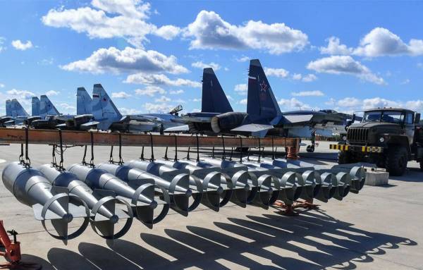 Чому російські військові скидають авіабомби на своїй території: розвідка Великої Британії пояснює причини 3