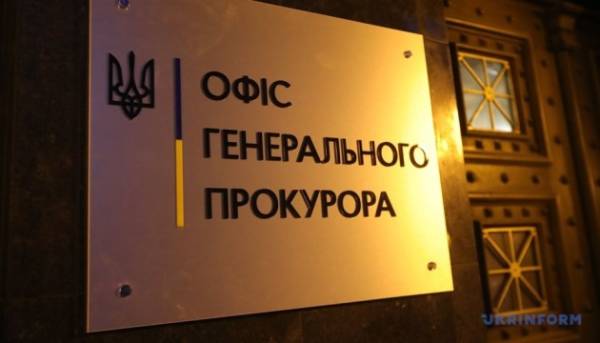 Ексдиректорку музею Маріуполя підозрюють у передачі росіянам полотен Айвазовського та Куїнджі