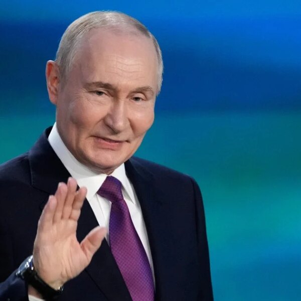 ПОРТАЛ новин 95 Путін заявив про війну і дав пораду “зграї ворогів”