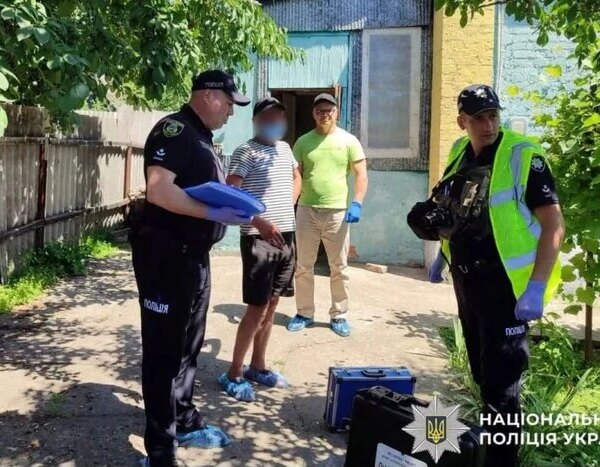 ПОРТАЛ новин 81 Сім разів вдарив ножем у груди: затримано ймовірний убивця пенсіонера у Фастівському районі