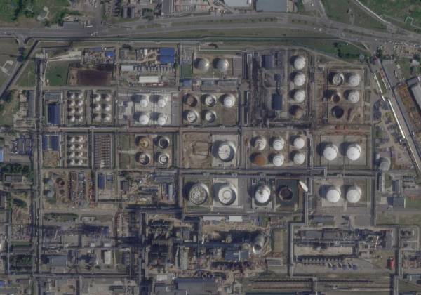 Московський нафтопереробний завод зупинив роботу: опубліковано супутникові фотографії 10 Московський нафтопереробний завод зупинив роботу: опубліковано супутникові фотографії 10