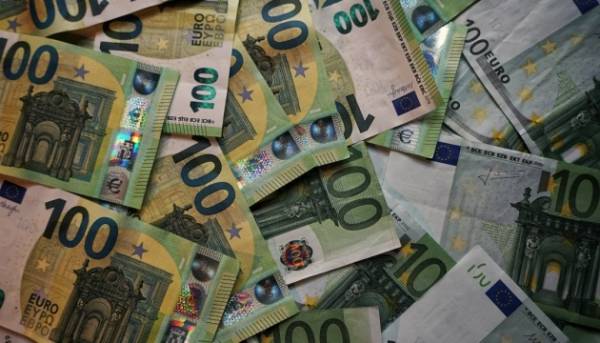 Уряд затвердив порядок виплат по 3000 євро постраждалим від сексуального насильства, спричиненого&hellip;