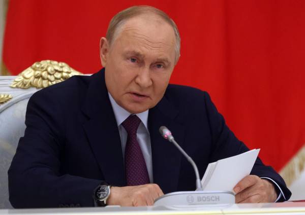 Путін повідомив, що "оперативно" ознайомився з листом Зеленського 12 Путін повідомив, що "оперативно" ознайомився з листом Зеленського 12