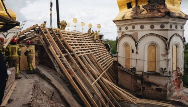 У межах Києво-Печерської лаври постраждали 19 пам’яток культурної спадщини