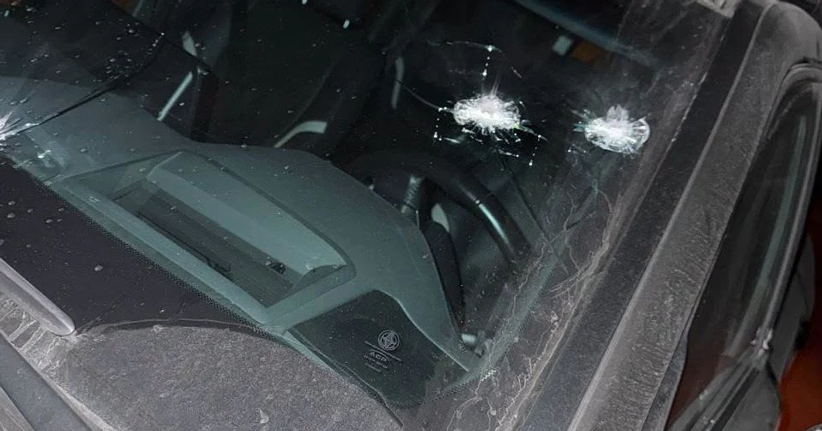 Consequences of shooting at journalists' car