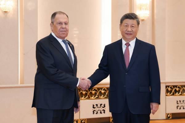 Небезпечна гра: фахівець пояснив, як Захід може спонукати Китай вплинути на Росію 3 Небезпечна гра: фахівець пояснив, як Захід може спонукати Китай вплинути на Росію 3