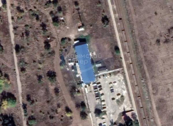 Від півострова до столиці: російські військові об'єкти знову зазнали потужної атаки безпілотників 16 Від півострова до столиці: російські військові об'єкти знову зазнали потужної атаки безпілотників 16