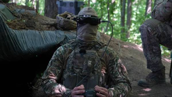 Без вагань: кадри роботи професійного стрільця "Азіата", який ліквідує загарбників 16