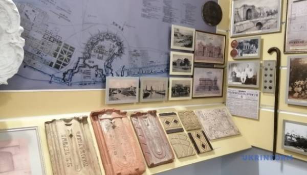 Реєстр музейного фонду України налічує понад 122 тисячі експонатів. 7 Реєстр музейного фонду України налічує понад 122 тисячі експонатів. 7