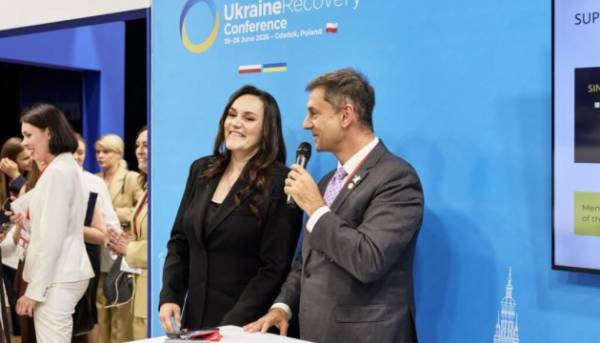 У Гданську представили колекцію проєктів Українського фонду культурної спадщини 7 У Гданську представили колекцію проєктів Українського фонду культурної спадщини 5