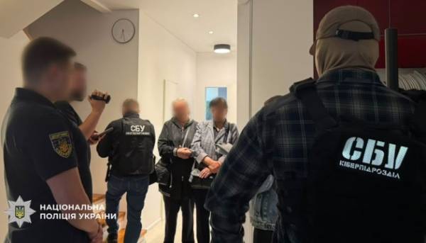 Правоохоронці викрили команду творців фальшивої програми «Резерв+»