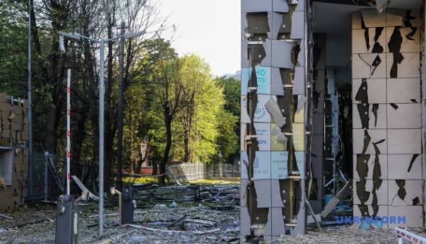 ПОРТАЛ новин 115 Національне кінобагатство України, костюми кіностудії Довженка, зазнали руйнування внаслідок нападу Російської Федерації.