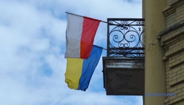 ПОРТАЛ новин 76 90% українців підтримують конструктивні відносини з Польщею