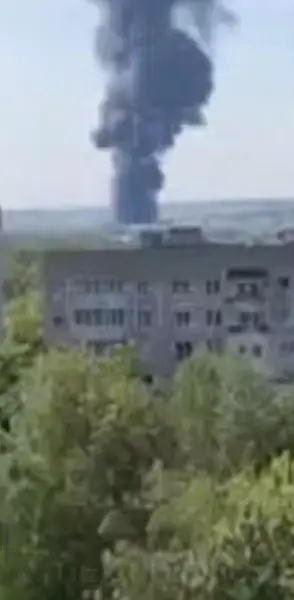 Росію атакували щонайменше 376 безпілотниками, найбільше ударів припало на Санкт-Петербург та Москву. 20