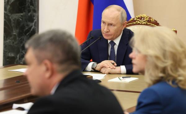 Навіть оточення Путіна чинитиме тиск: де диктатор зробив фатальну помилку 19 Навіть оточення Путіна чинитиме тиск: де диктатор зробив фатальну помилку 11