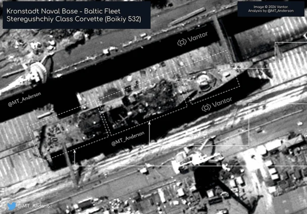 Наслідки ураження в Кронштадті могли бути критичними: що виявили фотографії корвета «Бойкий» 2 Супутникові знімки корвета після влучання. / © military.com