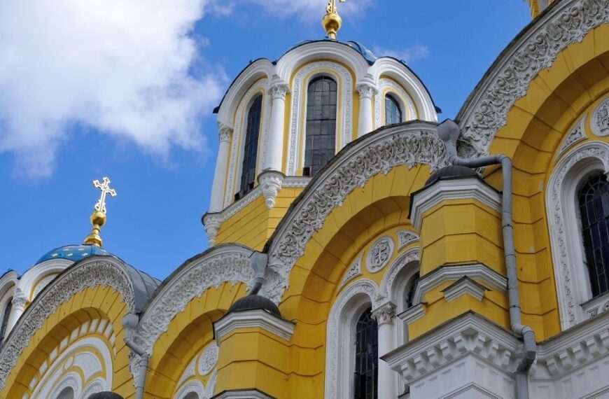ПОРТАЛ новин 48 Маковія або Медовий Спас 2026 року: суворі заборони цього дня