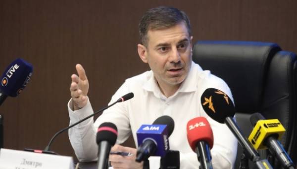 Український омбудсмен Лубінець повідомив, що до 90% мобілізаційних процесів в Україні відбуваються з порушеннями прав людини. 11 Український омбудсмен Лубінець повідомив, що до 90% мобілізаційних процесів в Україні відбуваються з порушеннями прав людини. 11