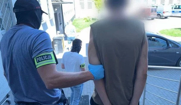У Польщі на українця скоїли напад через його акцент; він захищався від ударів велосипедом. 2 Затриманий поліцією нападник на українця / © Повітове управління поліції у Вейгерово