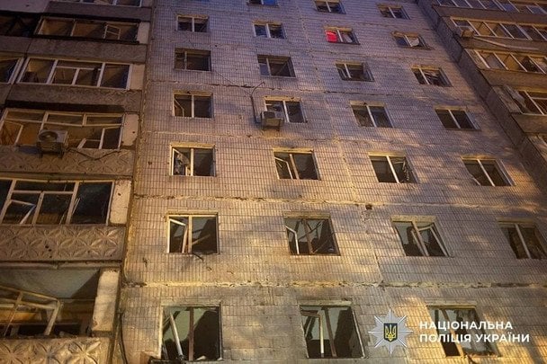 Росія вдарила по обласному центру, постраждали діти: у соцмережах повідомляють про палаючий "Епіцентр" 9 / © Поліція Сумської області