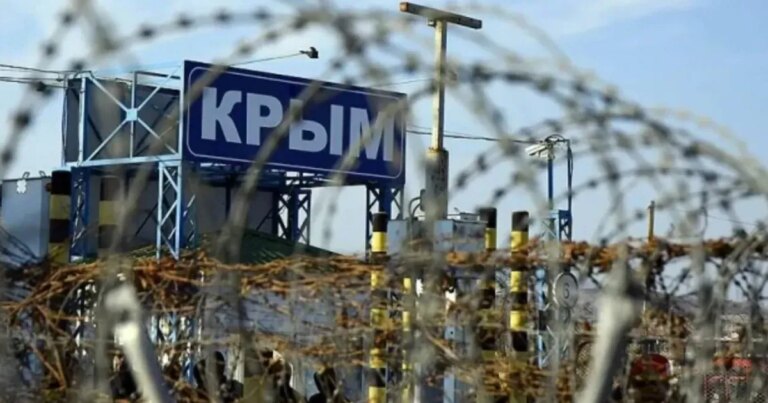 "Ми повернулися до кам'яного віку": жителі окупованого Криму нарікають на побут без електрики, води та палива 16 "Ми повернулися до кам'яного віку": жителі окупованого Криму нарікають на побут без електрики, води та палива 7