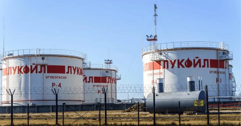 ССО досягли Сибіру: Тюменський нафтопереробний завод вдруге зазнав атаки 13 ССО досягли Сибіру: Тюменський нафтопереробний завод вдруге зазнав атаки 9