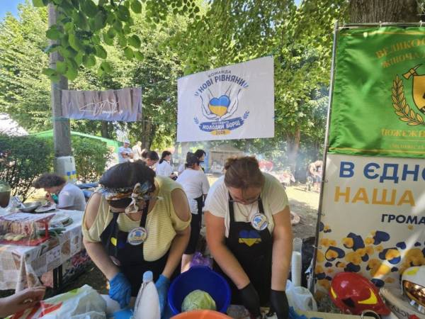 Як приготувати борщ із язиком, бахмутський та з червоним вином 43 Як приготувати борщ із язиком, бахмутський та з червоним вином 43
