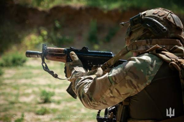 Припинення вогню в Костянтинівці: армійський генерал розкрив "підводні камені" російської пропозиції 19 Припинення вогню в Костянтинівці: армійський генерал розкрив "підводні камені" російської пропозиції 19