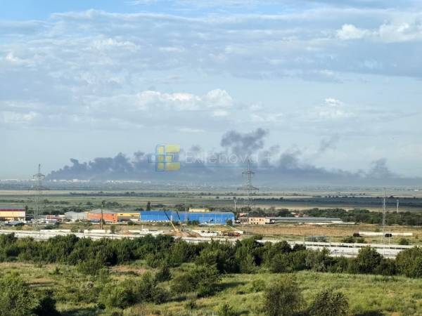 Вибухи прогриміли вночі в Росії: під ударом опинилися ключові нафтові об'єкти 18 Вибухи прогриміли вночі в Росії: під ударом опинилися ключові нафтові об'єкти 18