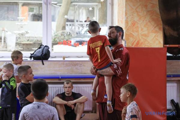 Як спортсмен із Дагестану тренує "чемпіонів без обмежень" в Одесі 25