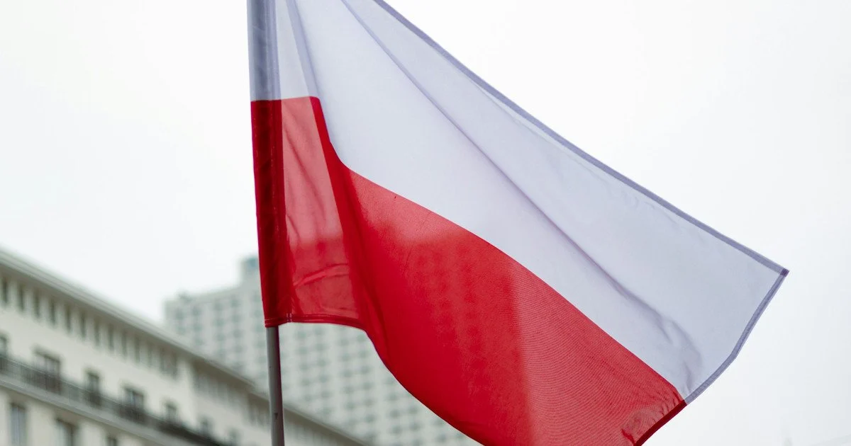 Українцям у Польщі приготуватися: в країні змінюють правила перевірки права на допомогу Українцям у Польщі приготуватися: в країні змінюють правила перевірки права на допомогу