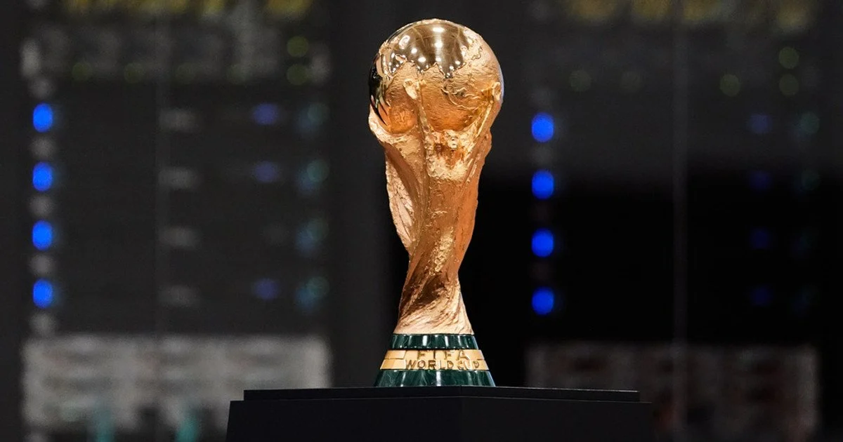 Трофей чемпіонату світу з футболу Трофей чемпіонату світу з футболу