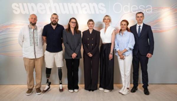ПОРТАЛ новин 69 Перша леді відвідала відкриття центру Superhumans Odesa для…