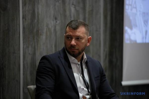Кривонос: Ми реалізуємо суспільний мандат, наданий нам рік тому під час протестів 7 Кривонос: Ми реалізуємо суспільний мандат, наданий нам рік тому під час протестів 7