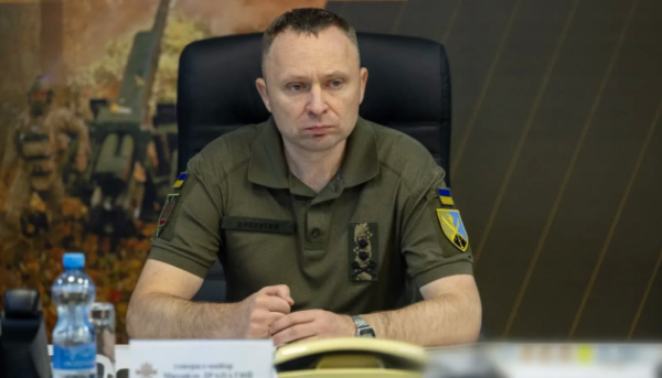 ПОРТАЛ новин 69 Шахраї змайстрували підроблену сторінку Головнокомандувача ЗСУ Драпатого.