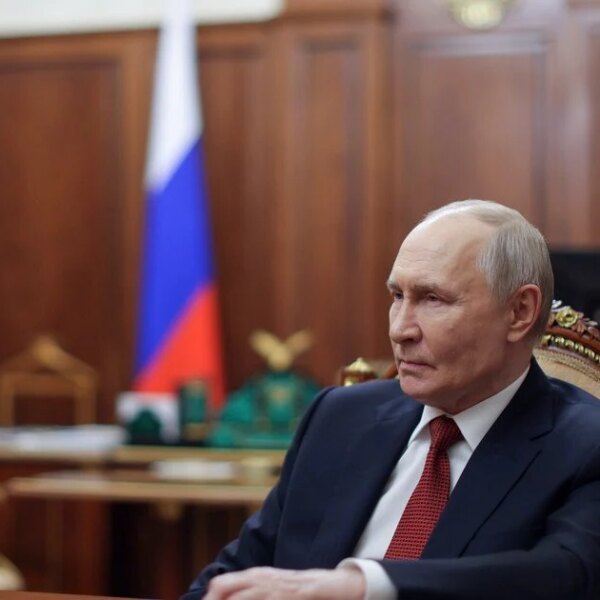 Путін змушений продовжувати війну в Україні, попри колосальні витрати — що на кону