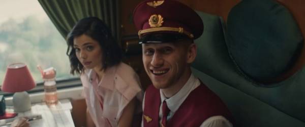 З'явився новий трейлер і постер до комедії «Потяг “Червона рута"» 7