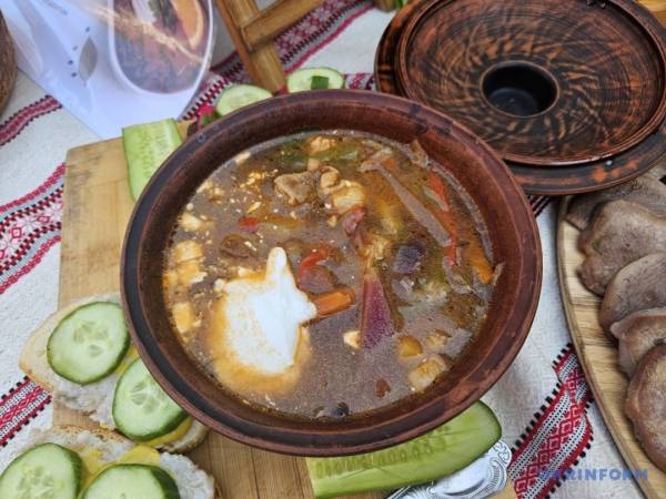 Як приготувати борщ із язиком, бахмутський та з червоним вином 44 Як приготувати борщ із язиком, бахмутський та з червоним вином 44