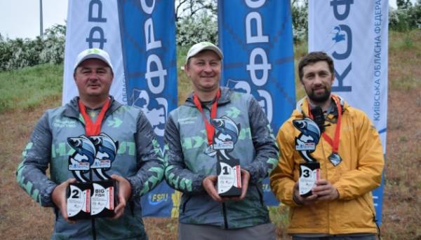 ПОРТАЛ новин 84 «Злови і відпусти»: як Русанівський канал став ареною чемпіонату області з риболовлі