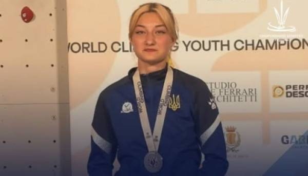 Рафаел Казбекова з України виборола срібну медаль на молодіжному Чемпіонаті світу зі скелелазіння